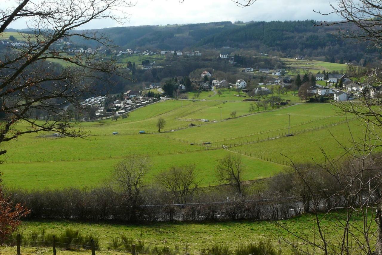 Ferienwohnung Panoramablick Schleiden Dış mekan fotoğraf
