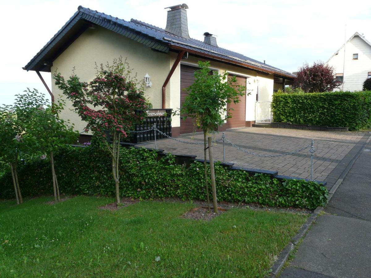 Ferienwohnung Panoramablick Schleiden Dış mekan fotoğraf